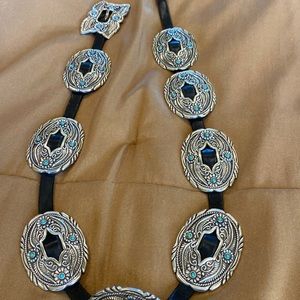 Justin Genuine leather strap belt - silver Conchos with turquoise colored inlay.